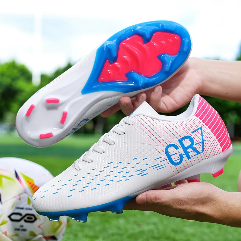 New Men Soccer Shoes Professional Ultralight Unisex Football Boots Grass Training Shoes Match Outdoor Sport Non-Slip Sneakers