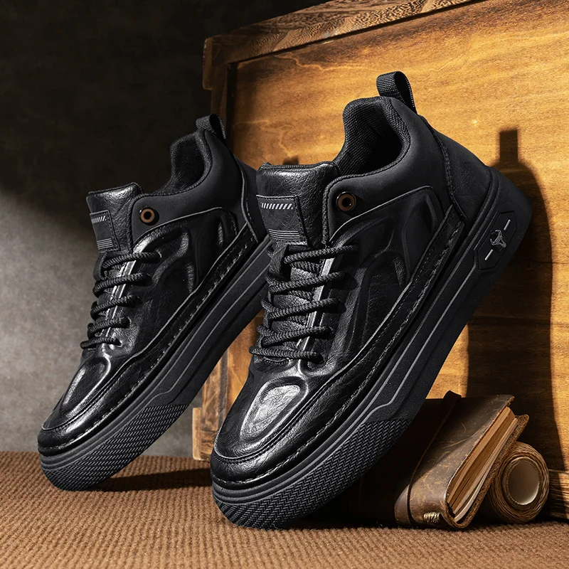 Men's Leather Boots Versatile High Top Casual Sports Shoes Trainer Outdoor Fashion Wear-resistant Running Shoes Motorcycle Boots