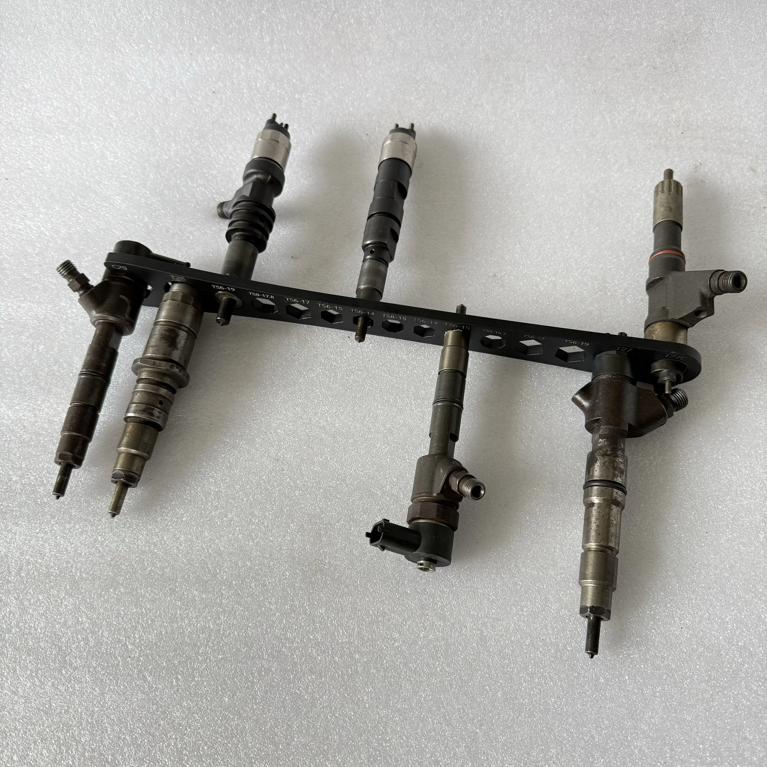 Multi-Function Steel Wrench Vehicle Repair Tool for Testing & Removal for Car & Common Rail Injector