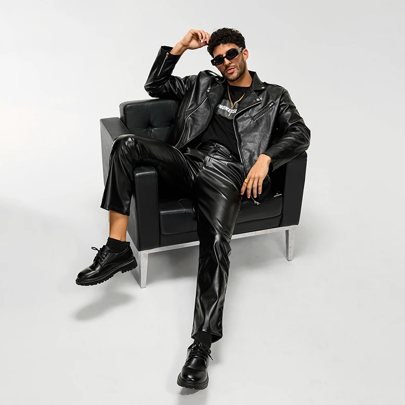 Men s Classic Black Leather Biker Jacket with Quilted Shoulders and Zippered Pockets for a Stylish Look