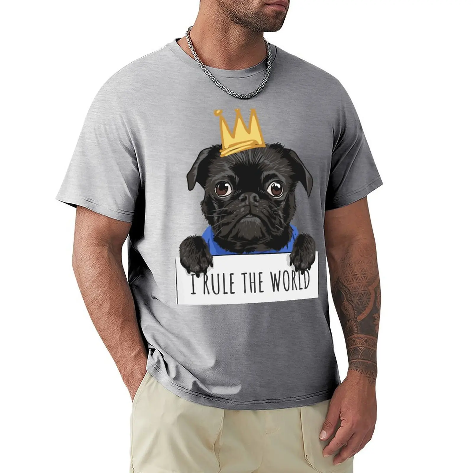 

Cute Funny Pug King - I Rule The World T-Shirt plus size tops Blouse vintage clothes Men's cotton t-shirt