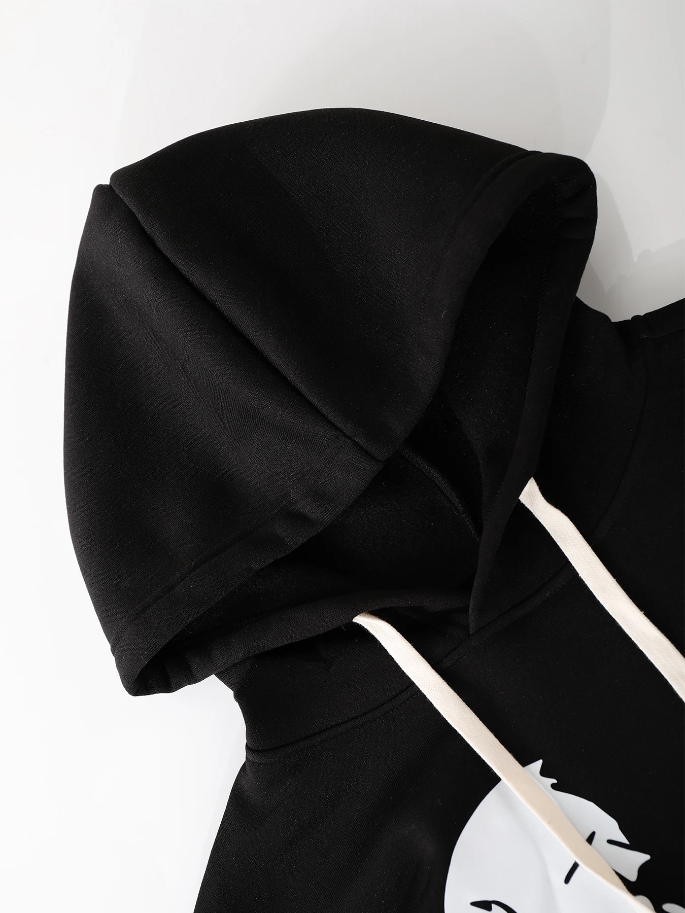 طقم هوديي أسود للرجال بحروف هيكل عظمي وطباعة مزدوجة على طراز الشارع سروال كاجوال رائع بدلة يومية مكونة من قطعتين للرجال #4