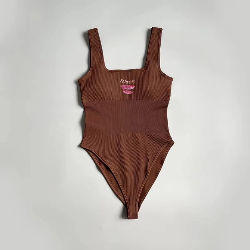 

Sports Tight Onesie Triangular High Waist Thin Shaping High Waist Hip Lift Fitness Must-have European and American Style