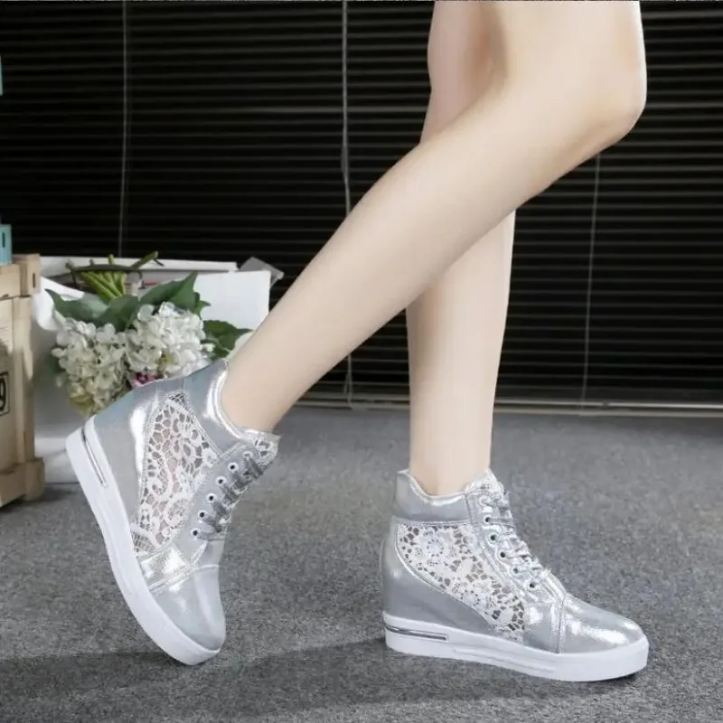 Women Wedge Platform Sneakers Rubber Leather High heels Lace Up Shoes Pointed Toe Height Increasing Creepers White 2024