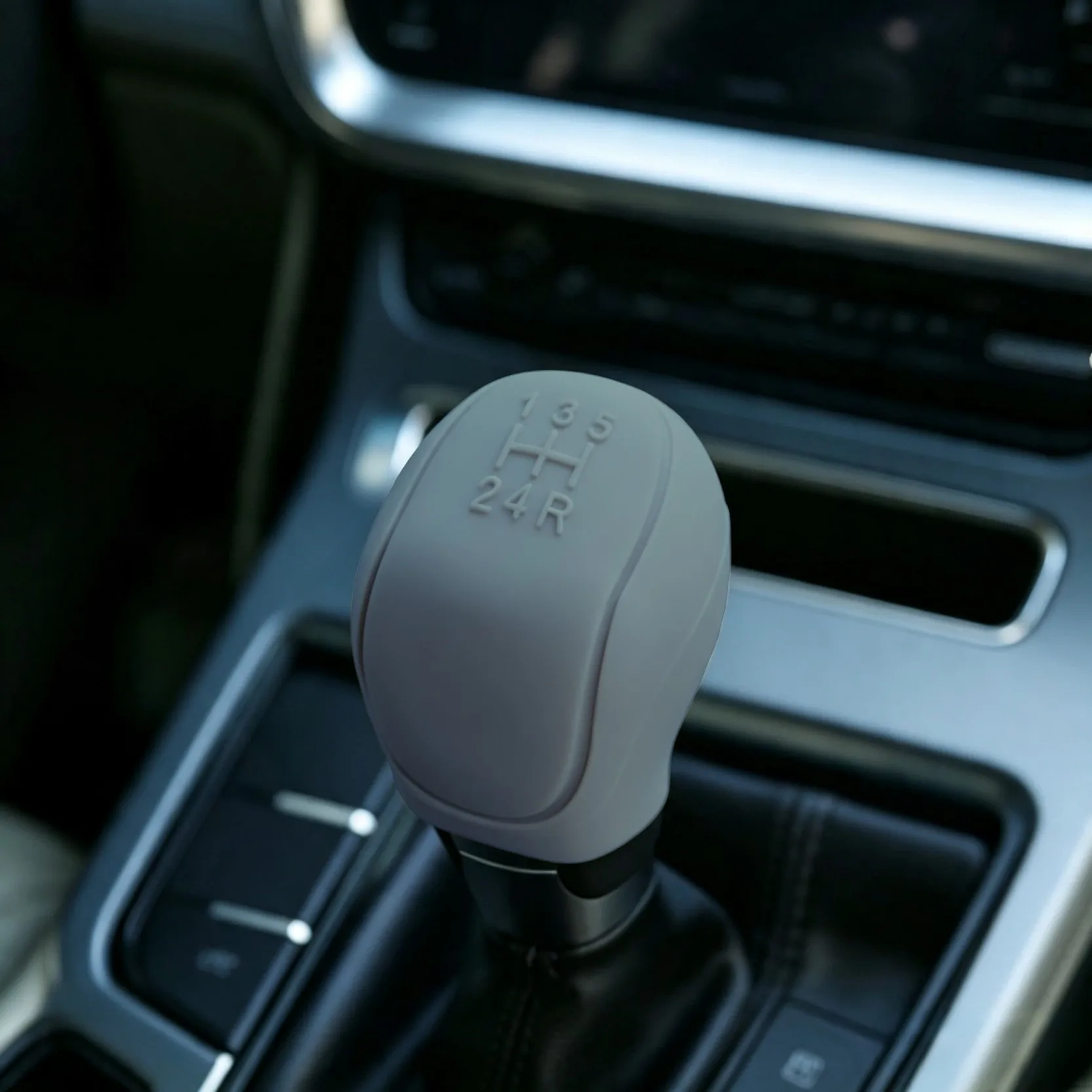 1pcs car anti-skid silicone gear sleeve and handbrake sleeve