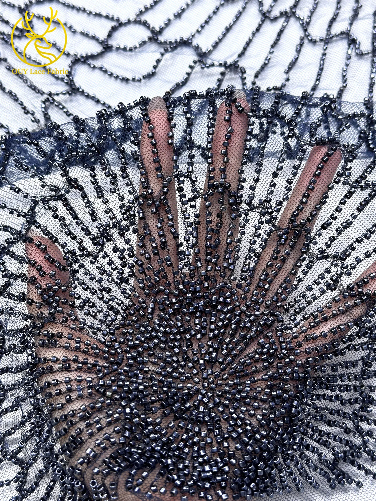 Luxuriöser afrikanischer, stark perlenbesetzter Spitzenstoff, goldene nigerianische Perlen-Spitze, französischer Tüll-Spitzenstoff für Brautkleider und Hochzeitskleider zum Nähen – Detail 10