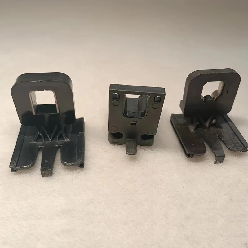 8V0941453 8V0941453A 80A941453 For AUDI A3 Q5L Headlight Repair Kit Headlight Brackets Headlight Bracket Bottom Black Plastic