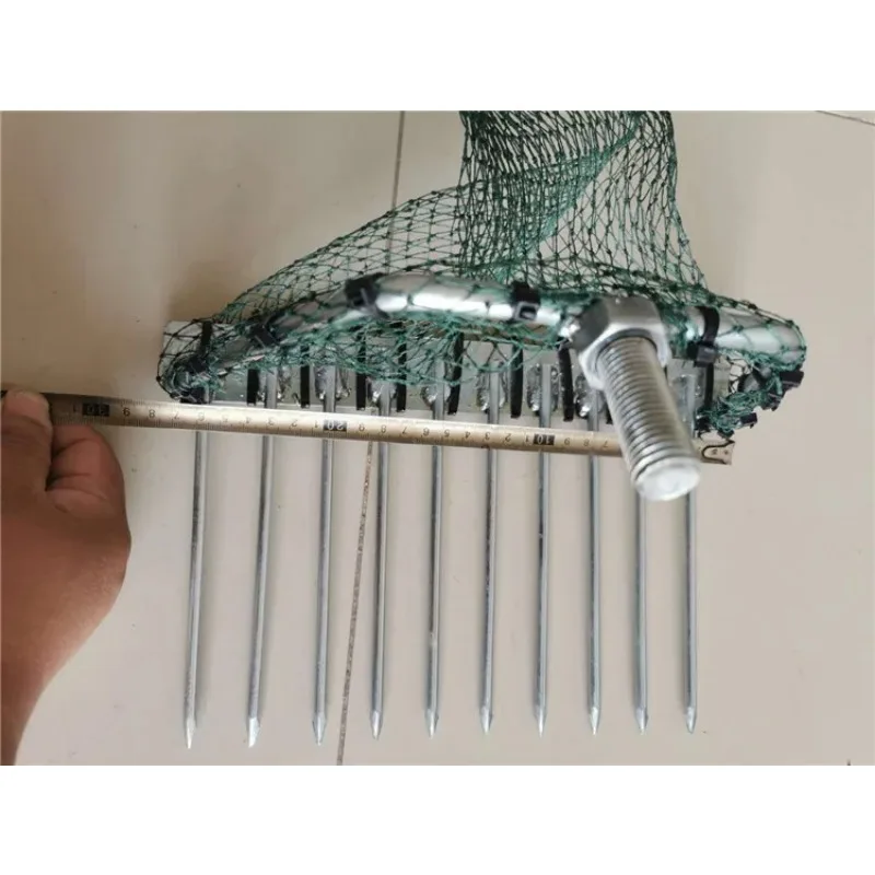 Rush To The Sea Catch Clams Sweep Nets With Rakes Scoop Shells Build Water Plants Use Tools Dig Clams  Field Snails
