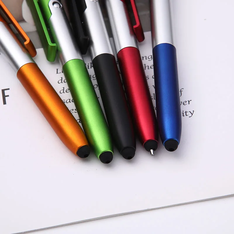 Stylo multifonction tout-en-un 4 en 1 : stylet, stylo à bille, lumière LED et support de téléphone pour bureau et école