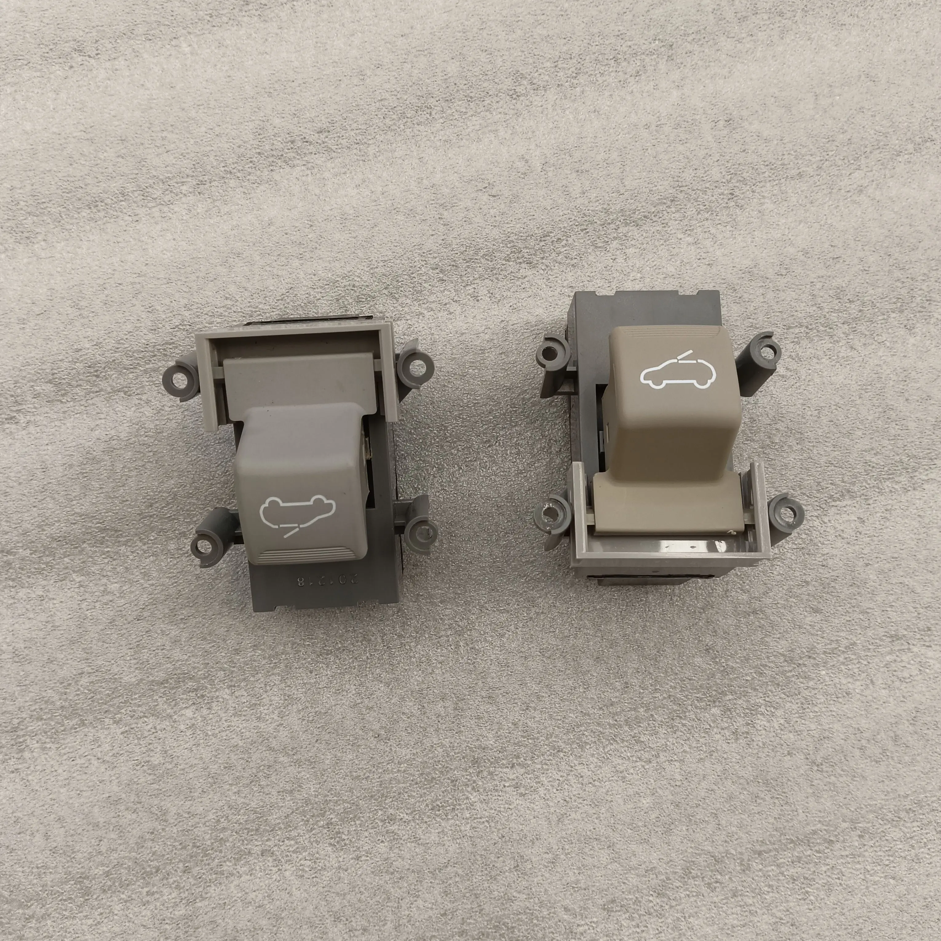 

1pc for Sportage SORENTO Sunroof switch reading light accessories Sunroof switch accessories factory