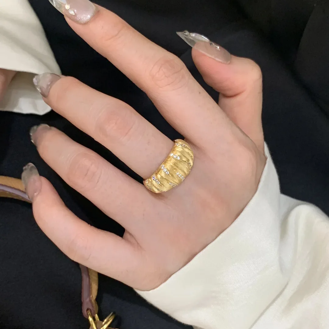 Foydjew New French Style Vintage Pumpkin Textured Design Gold Color Rings For Women Fashion Open Ring Hand Accessories