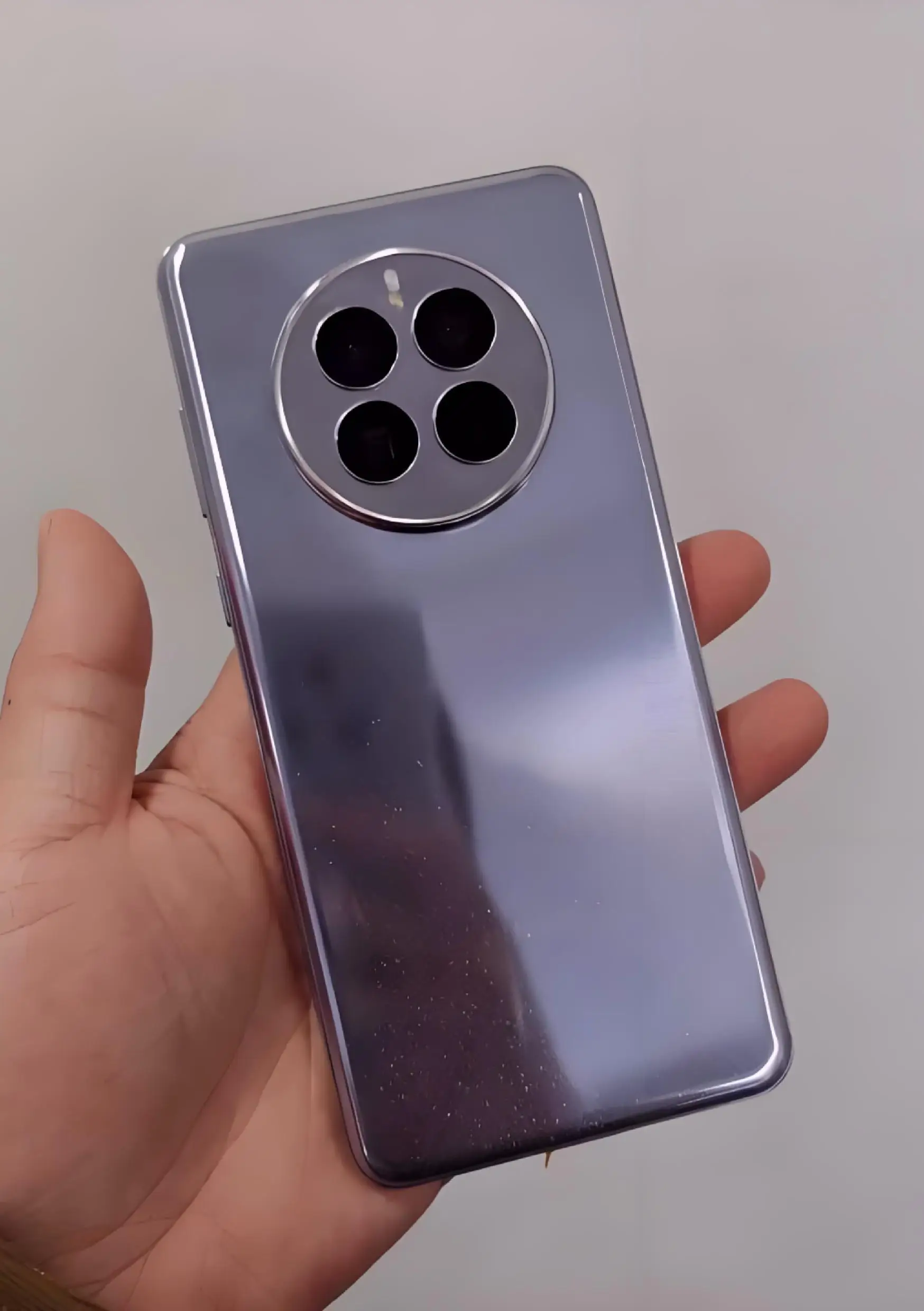 هاتف Huawei Mate50 4G 8GB RAM 128GB 256GB 512GB ROM الذكي 6.7 بوصة 2700x1224px CPU Qualcomm Snapdragon 8+ هاتف مستعمل