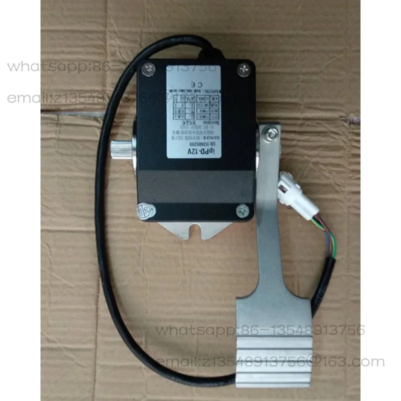 Electric Vehicle 12V Foot Accelerator IpPD-12V Four-wire Accelerator Pedal Imported Chip