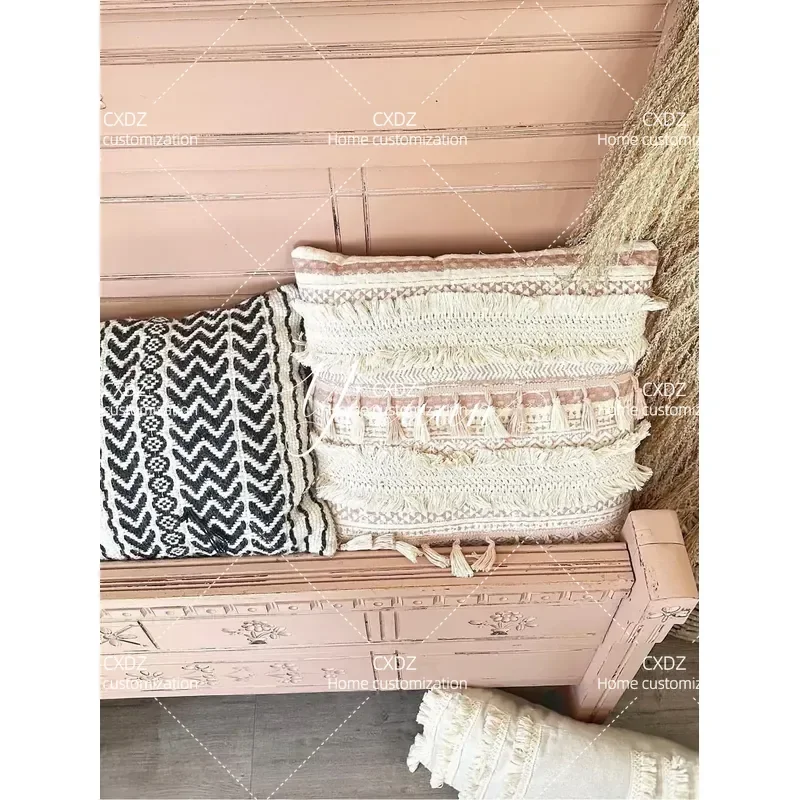 Retro Solid Wood Pink Hand Carved 1.8m Double Princess Bed Frame Vintage Style Bedroom Furniture Customizable Size