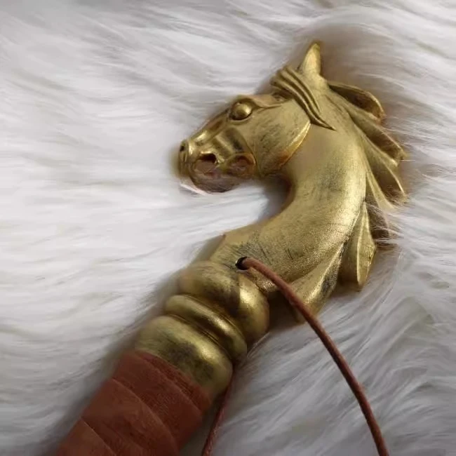 Horse head leather whip, hand-woven with pure leather