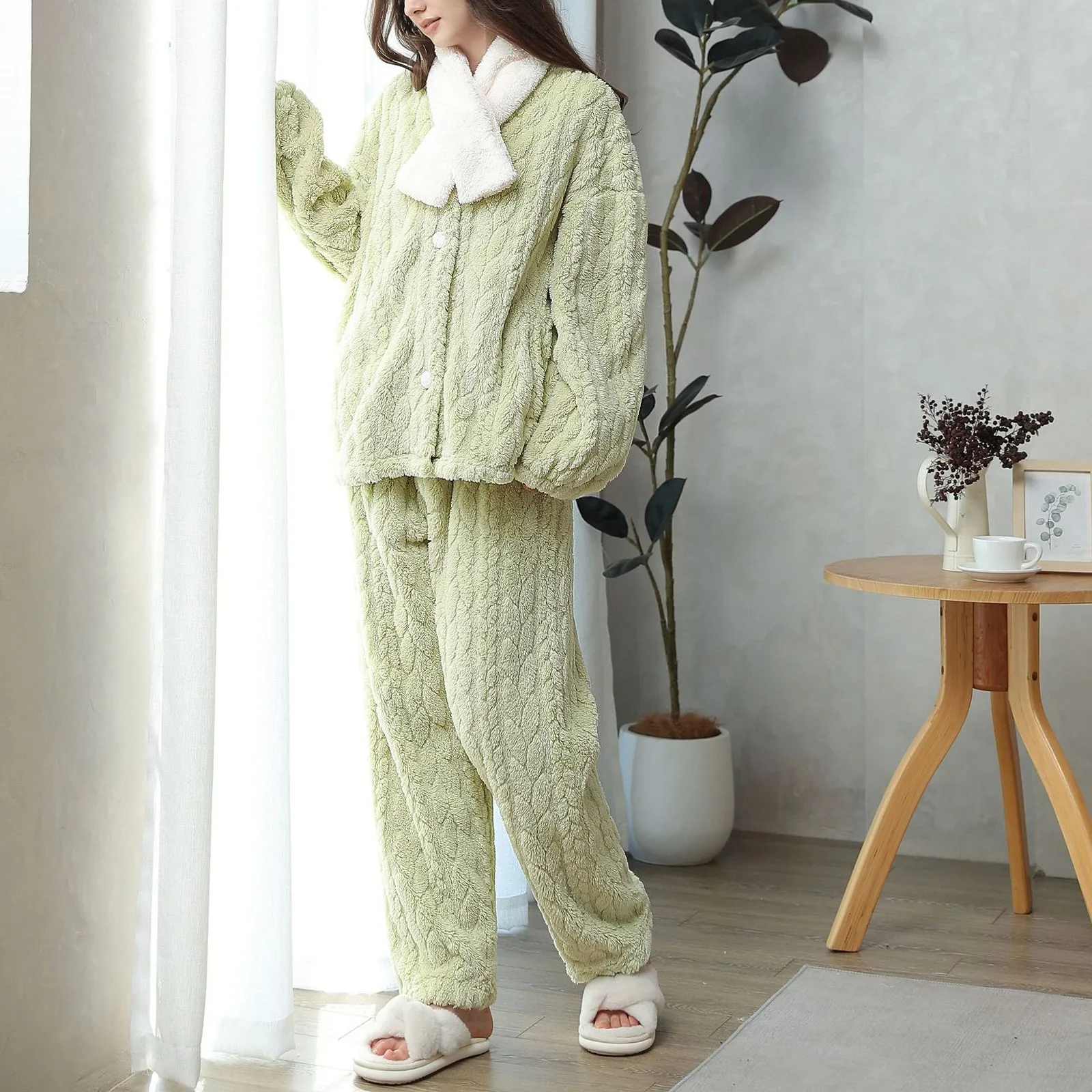 New Women'S Pajama Sets Winter Flannel Cardigan Thickened Cashmere Velvet Sleepwear V-Neck Homewear Suit Long Plush Court Style