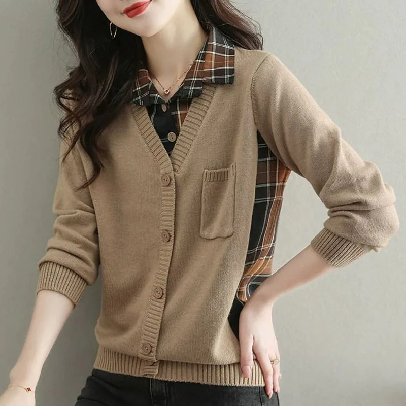 New Autumn Fashion Splice Loose Fit falso colletto della camicia a due pezzi lavorato a maglia Versatile stile occidentale maglione capispalla a etร