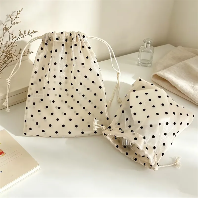 1PCS Ins Cute Drawstring Pouch Black Heart Polka Dot Print Portable Travel Makeup Bag Jewelry Storage Gift Packaging Dust Bag