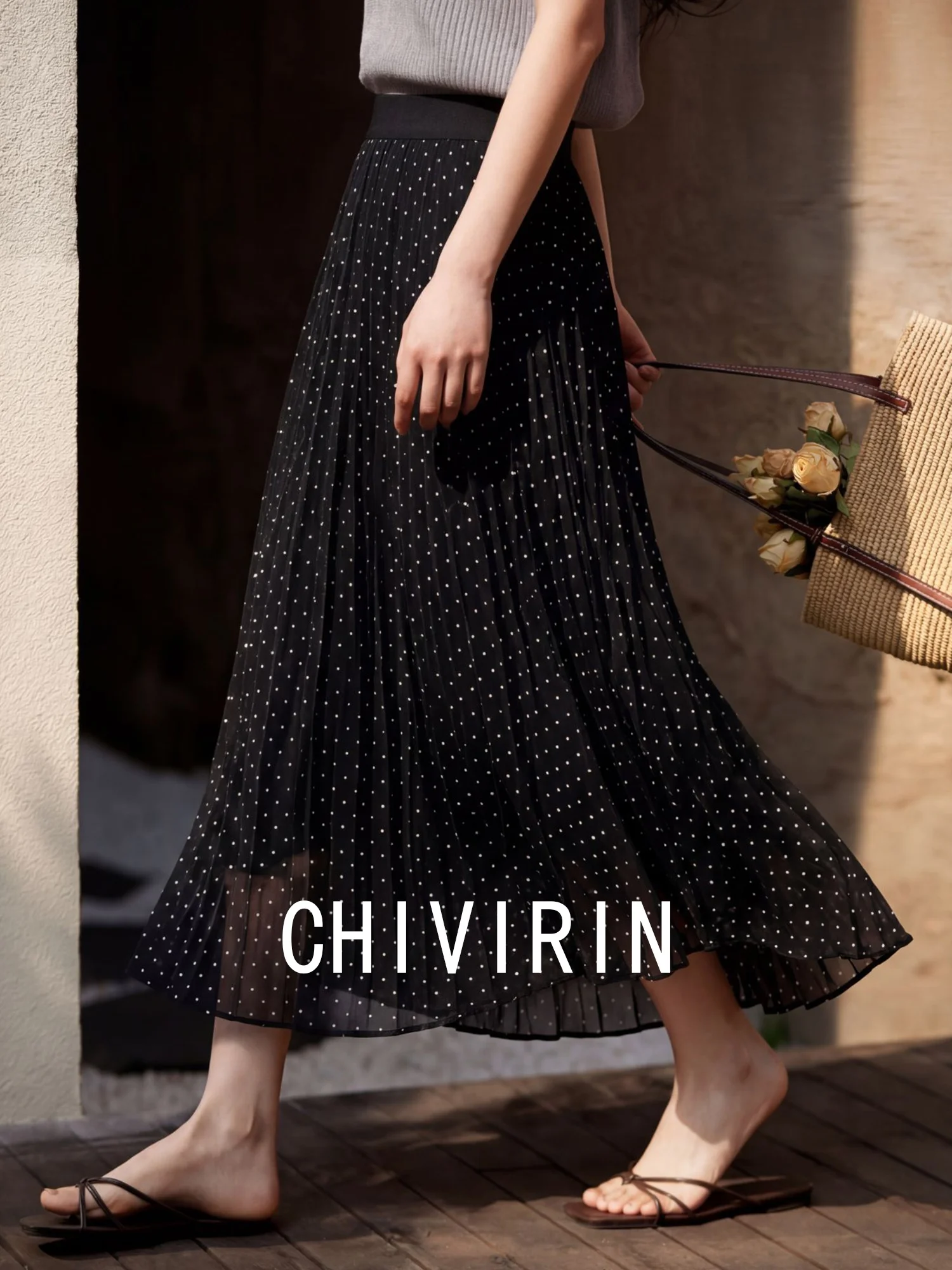 

Chivirin Elegant Black Polka Dot Mesh Half Skirt Women's Summer High Waist Midi Skirt Anti-Aging Little Black Dress