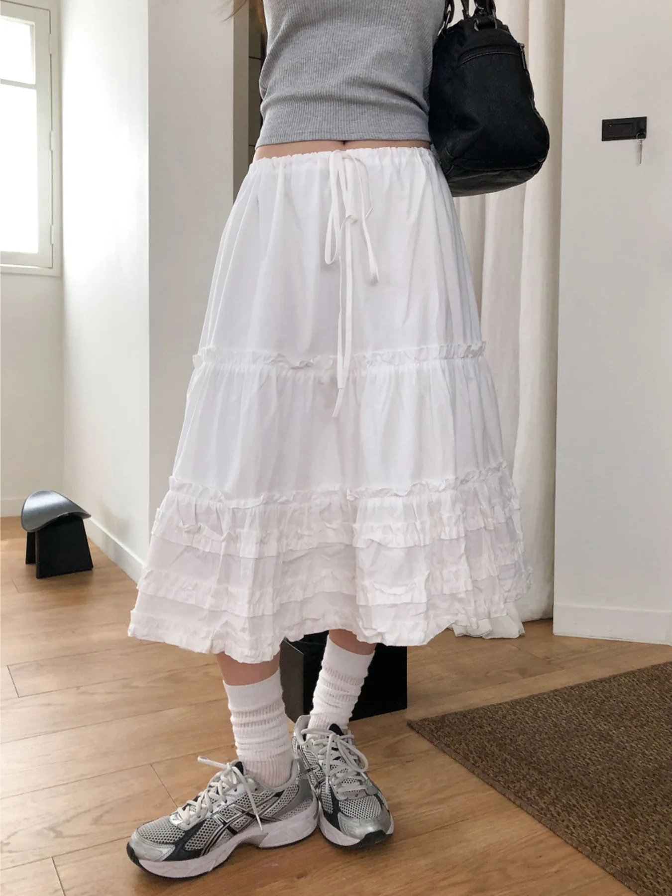 

SKMY French Sweet Low Waist Drawstring Lace-Up Ruffles Patchwork A-Line Skirts Korean Style Girls White Skirts 2025 New Fashion