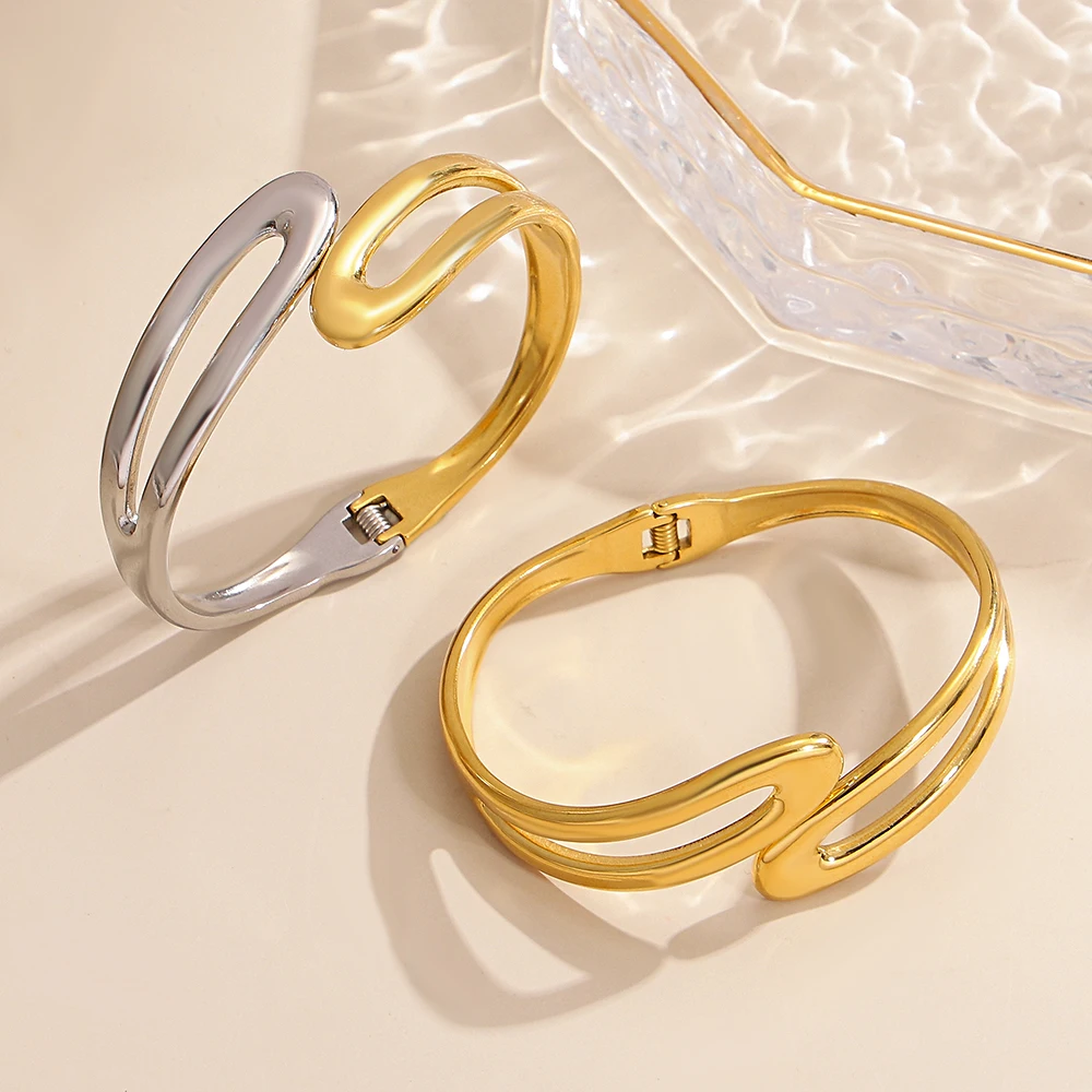 

DODOHAO Glossy Mixed Color Stainless Steel Wide Bangle Bracelet for Women Trendy Irregular Hollow Waterproof Open Spring Bangle