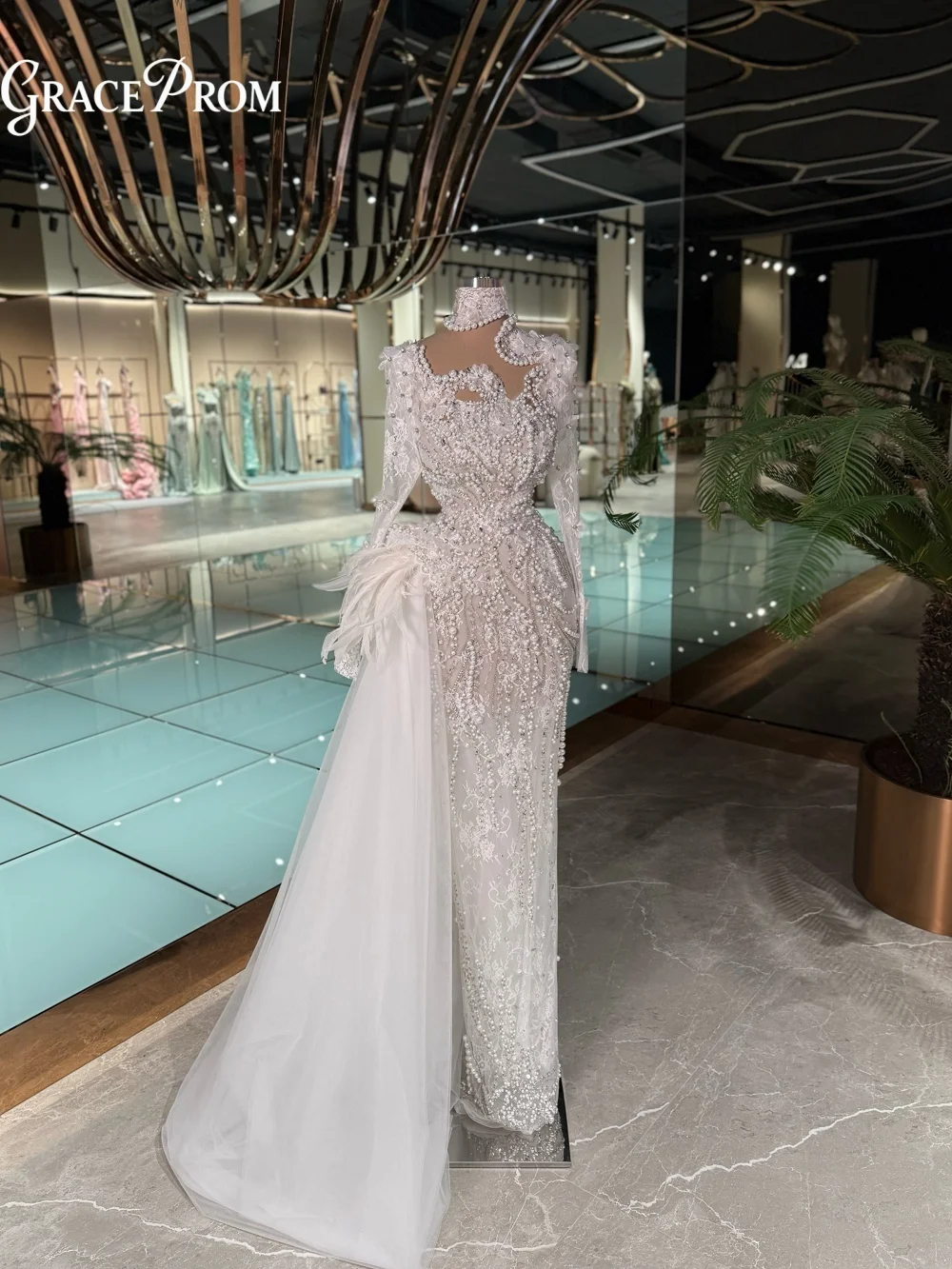 

Luxury Pearl Beaded Lace Wedding Dresses High Cutout Long Sleeve Bridal Gown Feather Tulle Vestidos De Novia فساتين سهره فخم