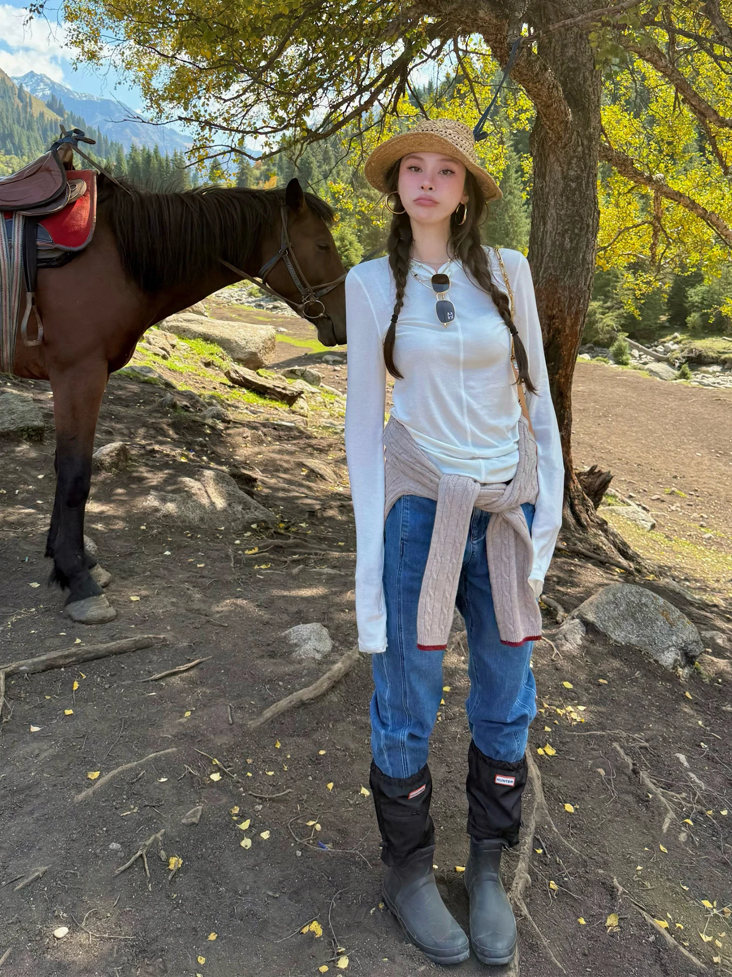 

Women's Long Sve Camere Knitted Base irt White Autumn Winter New Sle Inner Wear Bla Versatile Casual Top