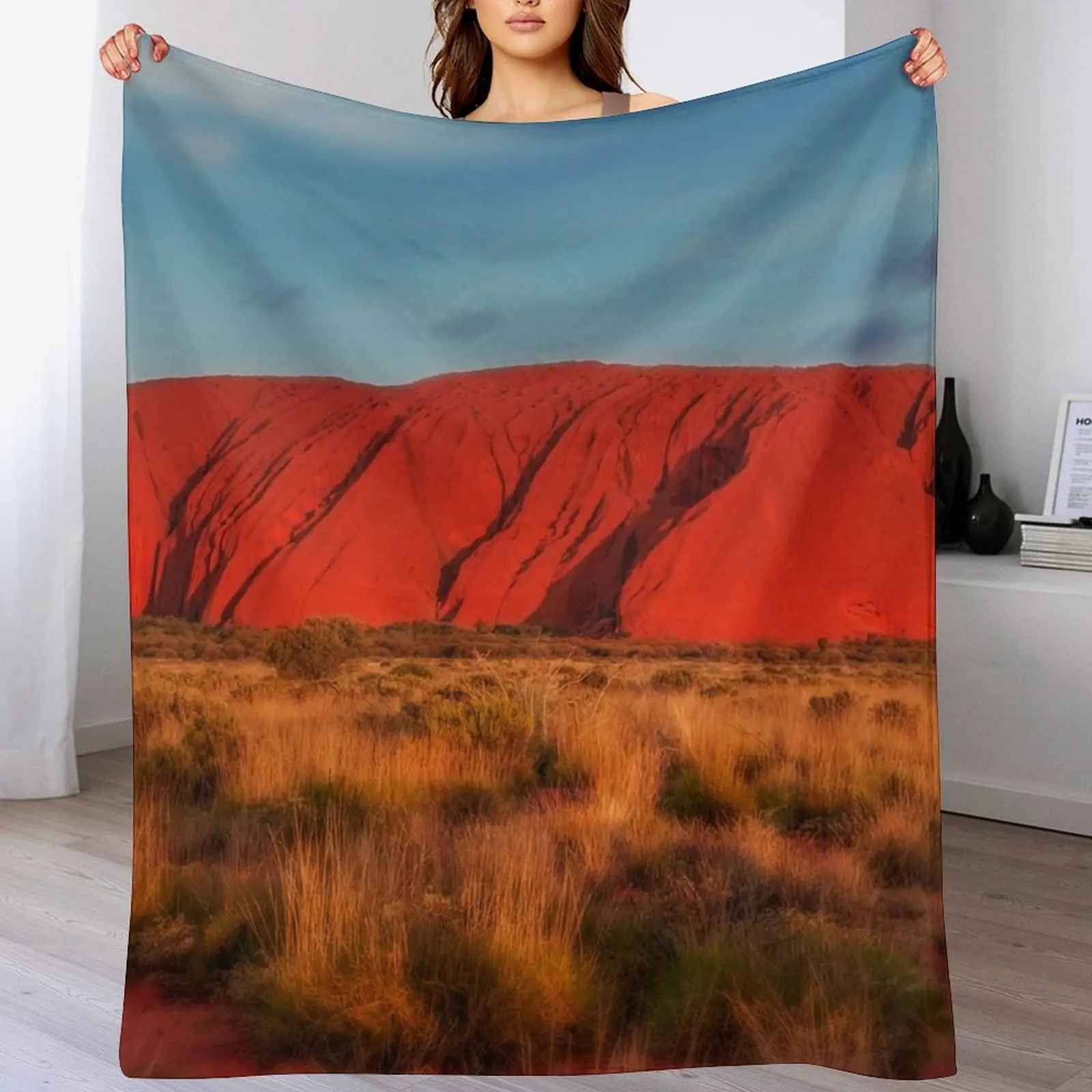 

Uluru Australia Ayers Rock Sandstone Monolith Throw Blanket Lightweight Warm Blanket for Indoor Outdoor Use