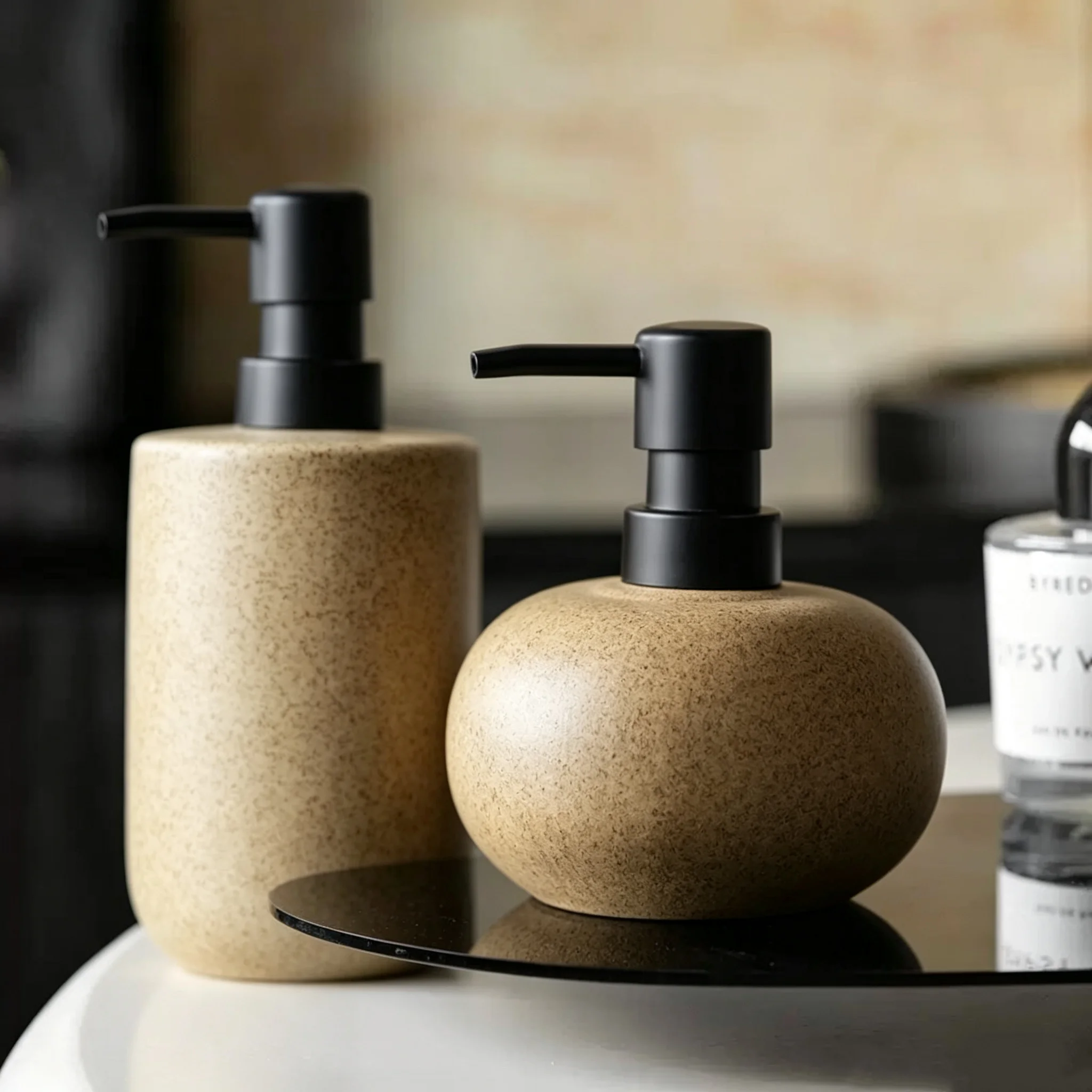 Wabi-sabi Style Ceramic Squeeze Bottle Simple Lotion Bathroom Soap Dispenser Shampoo Body Lotion Conditioner Bathroom Accessorie