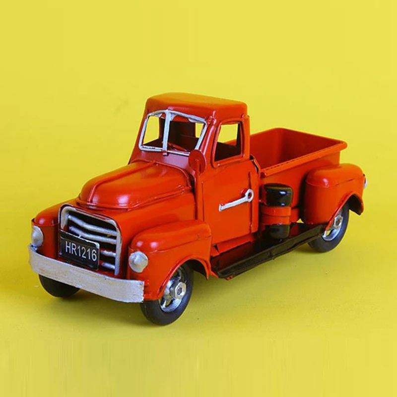 7Inches Christmas Decor Handcrafted Metal Truck Car Christmas Tree Decor Model Christmas Ball For Christmas Decoration Red