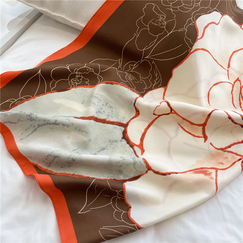 New 90*90cm Scarves Shawl Women Luxury Design Silk Scarf Hijab Kerchief Beach Design Bandanna Hairband Neckerchief Wraps Ribbon