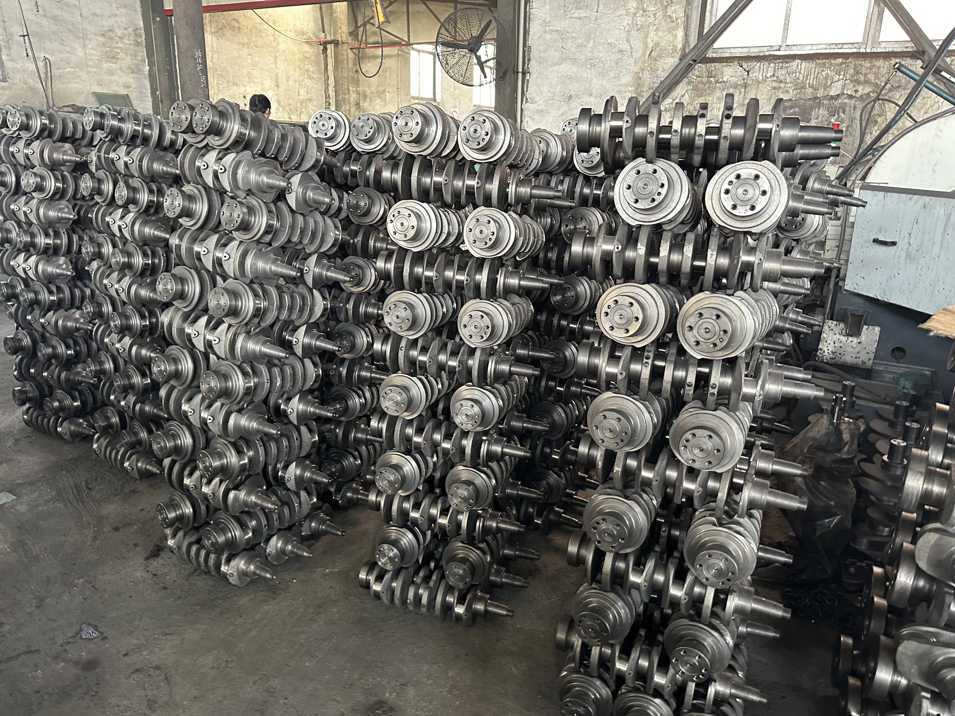 

Factory Supply Brand New Auto Engine Parts Engine Crankshaft For TOYOTA 1DZ 1KD 13411-78201 13401-30010 Toyota Engine Crankshaft