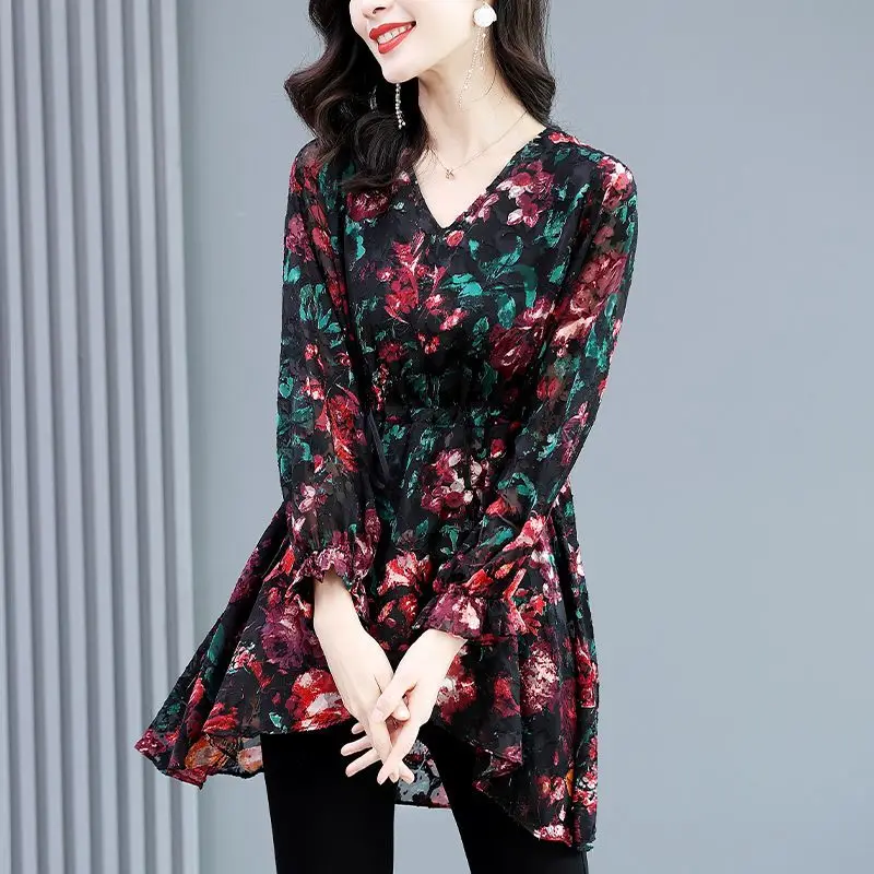 여성 하이엔드 플로럴 브이넥 상의, 웨이스트 슬림 자카드 티셔츠, 분위기 있는 컬렉션, 2024 용수철 가을 신상