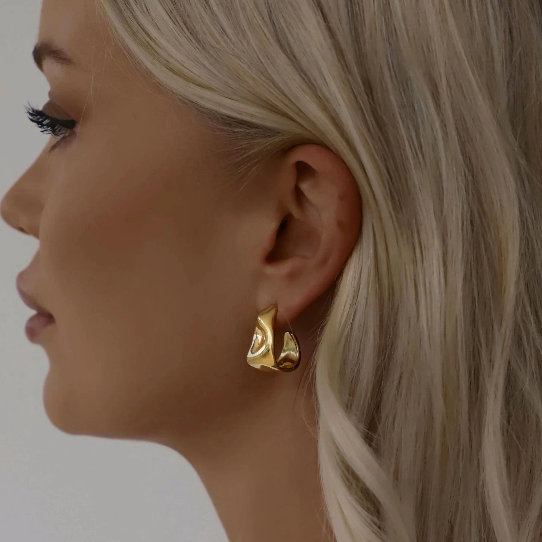 YHTOT Minimalist 18K Gold Plated Stainless Steel Folded Earrings Waterproof Smooth Surface Women's Jewelry Daily Wear