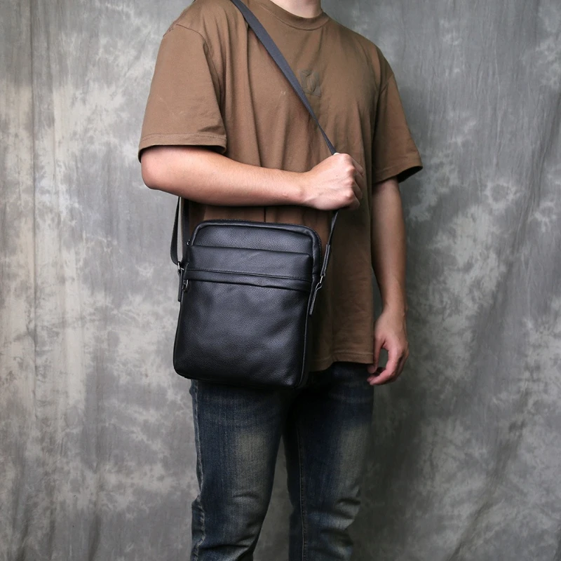 New Men's Genuine Leather Shoulder Bag Top Layer Leather Casual Vertical Crossbody Bag Trendy Men's 10-inch IPad Messenger Bag