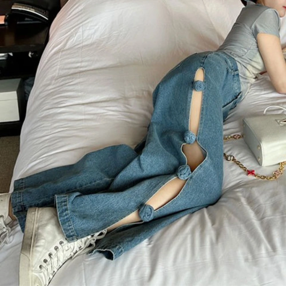 

Trendy Hollow Out Design Women Jeans High Waist Flared Trousers Handmade 3D Flowers Long Jeans Stylish Split Denim Pants