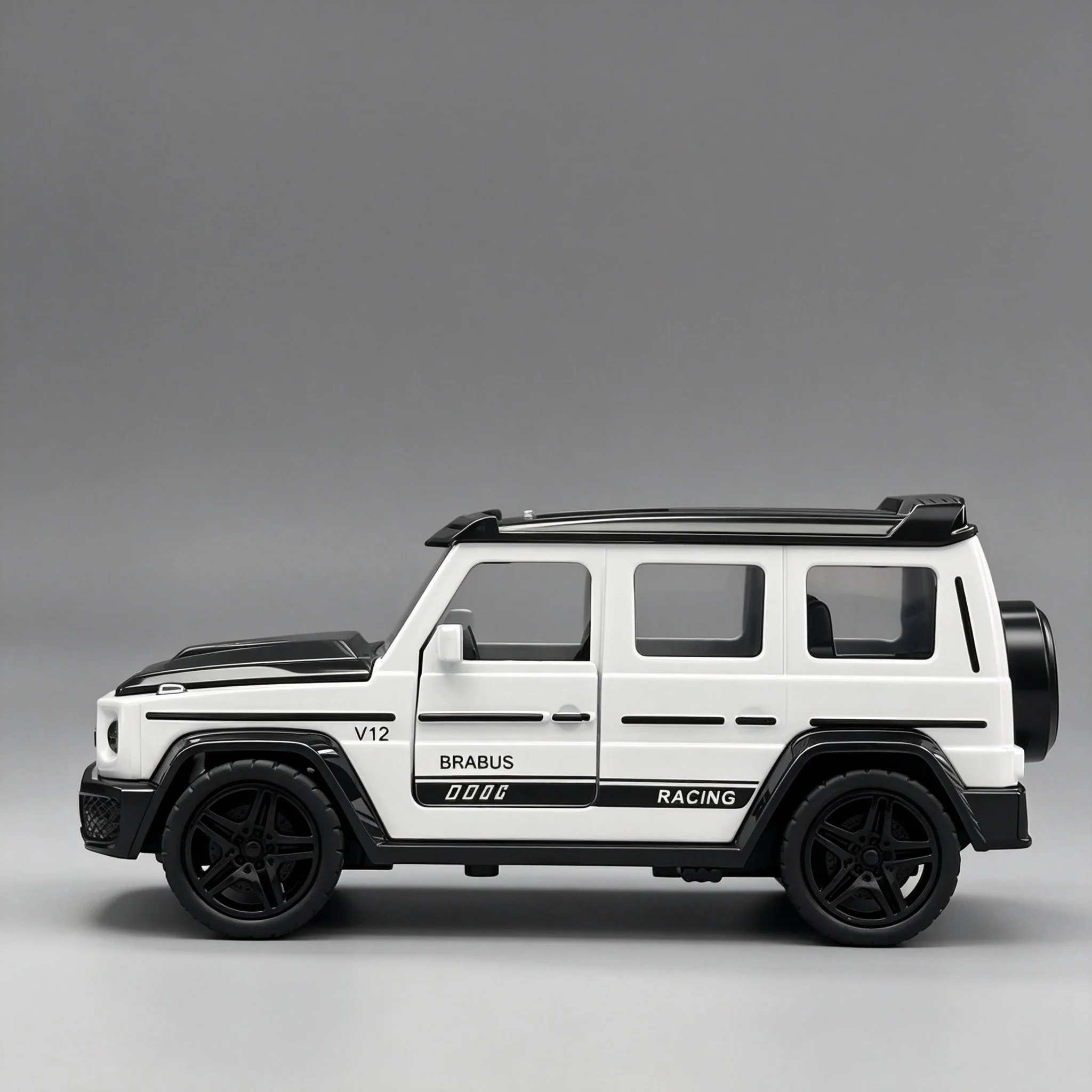 1:36 Alloy SUV Model Car Toy Diecast Vehicle with Pull Back Function Openable Doors Hood Tailgate for Kids Gift Collection Displ view 6