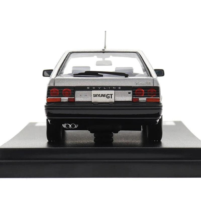 1/43 Scale Model Cars Resin Diecast NISSAN SKYLINE HATCHBACK 2000 TURBO GT-E·X (1984) Car Model Collection Decoration