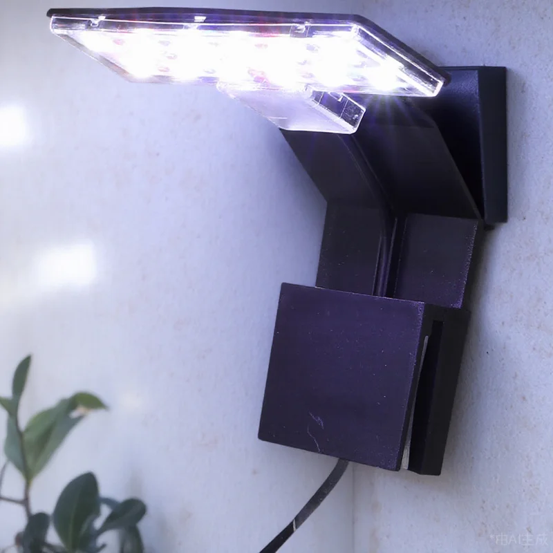 

Clip-on Fish Tank Light USB Aquarium Lamp High Quality LED Waterproof Lamp for Aquatic Plants Fish Natural Color Restoration