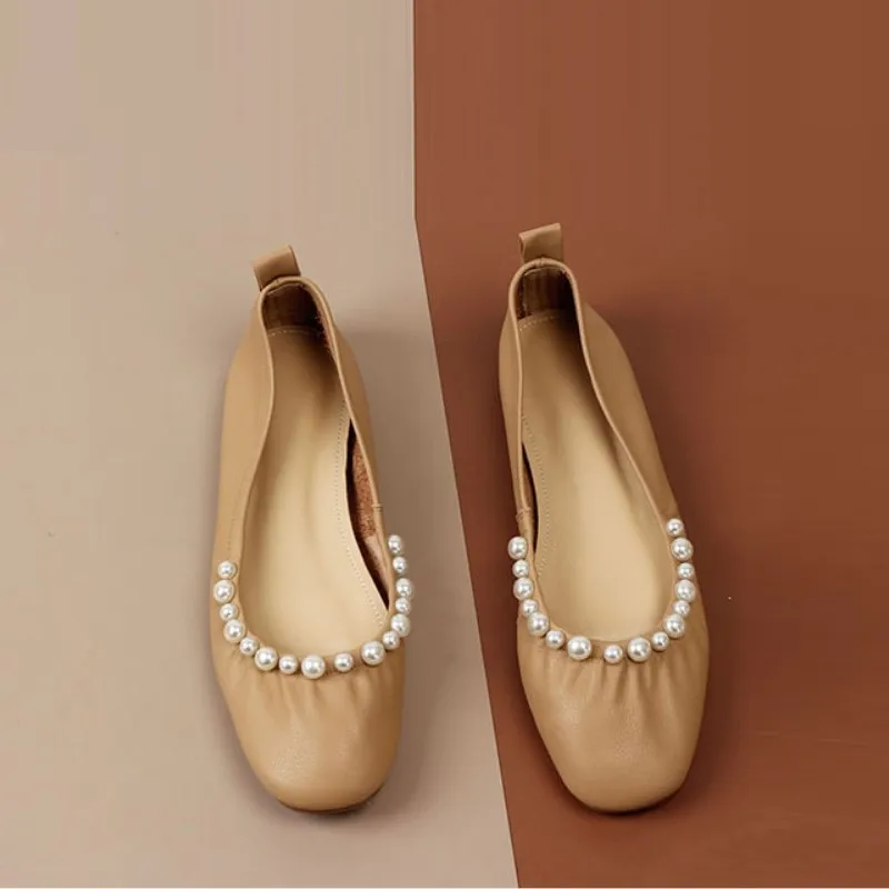 

Women Daily Flats Round Toe Ladies Simple Shoes French Style Elegant Pearls Shoes Woman Soft Cowhide Slip On Walk Loafers