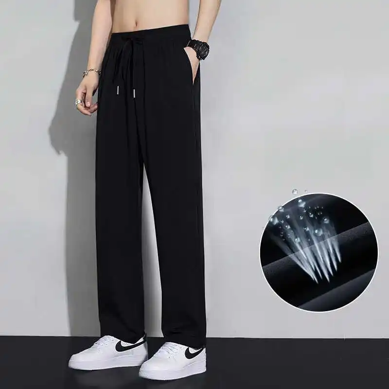 Pantaloni casual estivi in seta di ghiaccio sottile Pantaloni larghi da uomo resistenti all'usura Pantaloni lunghi a gamba dritta per giovani