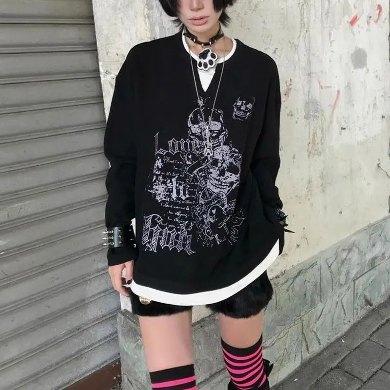 Fake Two Pieces Skulls Printed T-shirts Women's Clothing Stylish Spliced Spring Autumn Casual Round Neck American Punk Pullovers