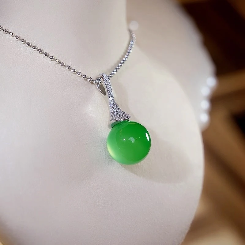Natural Green Jade New Chinese Style High-Grade Agate Necklace Pendant Factory Direct Sale