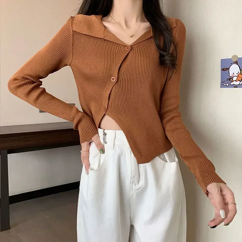 เสื้อคาร์ดิแกนไหมพรมแขนยาวทรงหลวมสไตล์เกาหลี รุ่นใหม่ ทรงเข้ารูป สวมใส่สบาย เหมาะสำหรับใส่เป็นเสื้อตัวในหรือใส่เดี่ยว