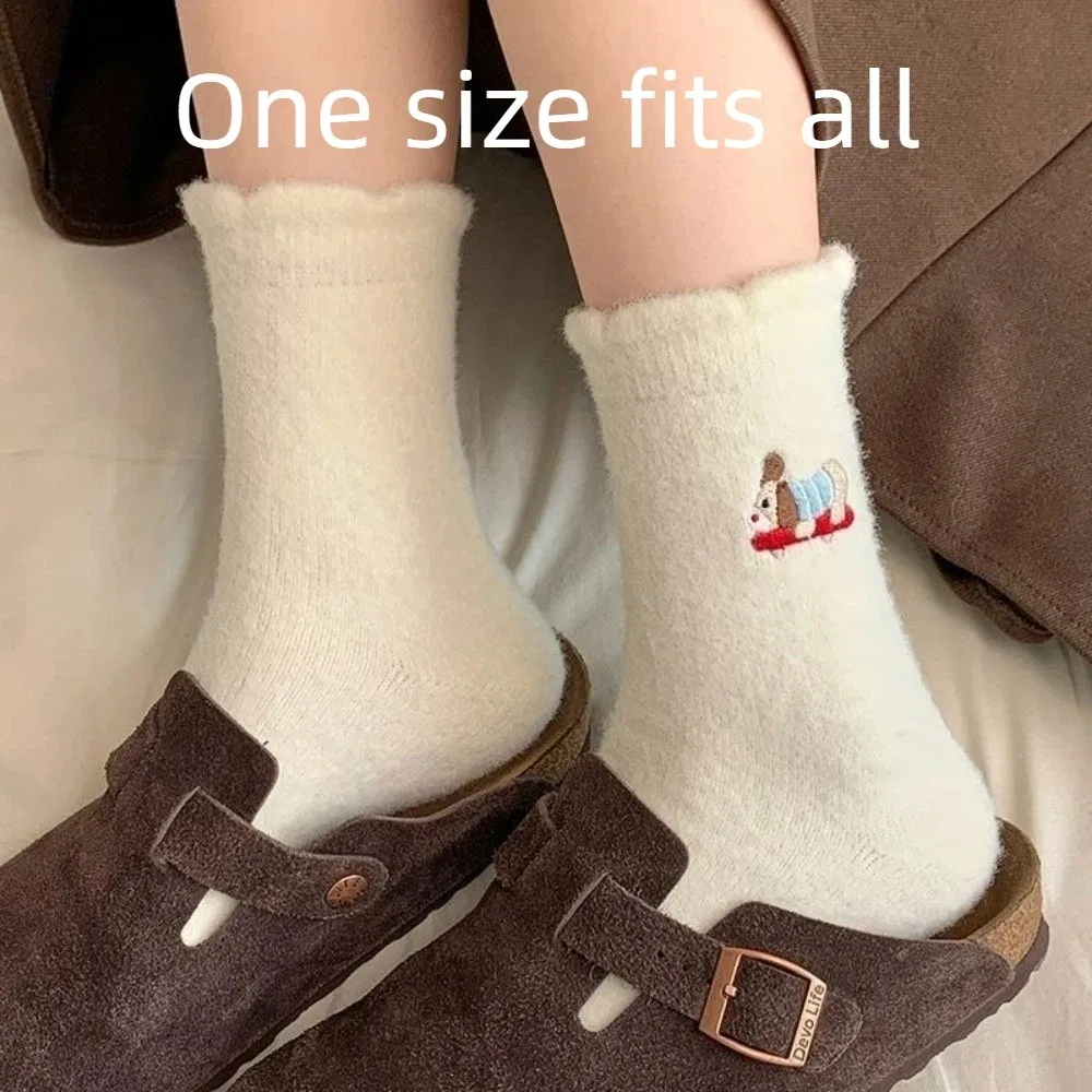 5 أزواج من الجوارب الشتوية للكلاب الألمانية سميكة غير قابلة للانزلاق جورب كلب كرتوني دافئ حراري قابل للتنفس جوارب منتصف العجل للطقس البارد