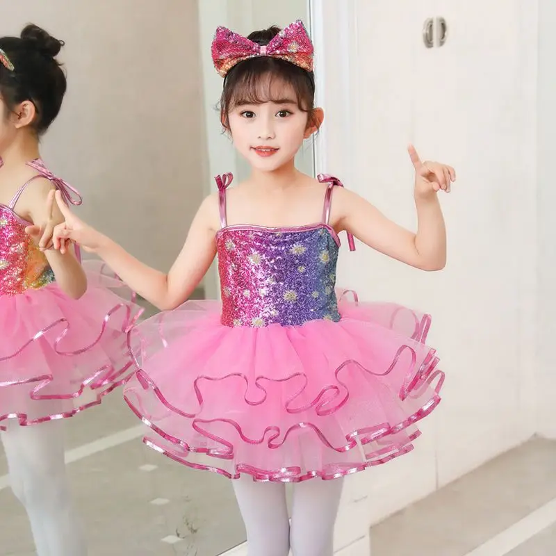 

Children's Day Performance Clothing Fluffy Skirt Girl's Gauze Skirt Kindergarten Dance Clothing Suspender Cute Fairy Dress