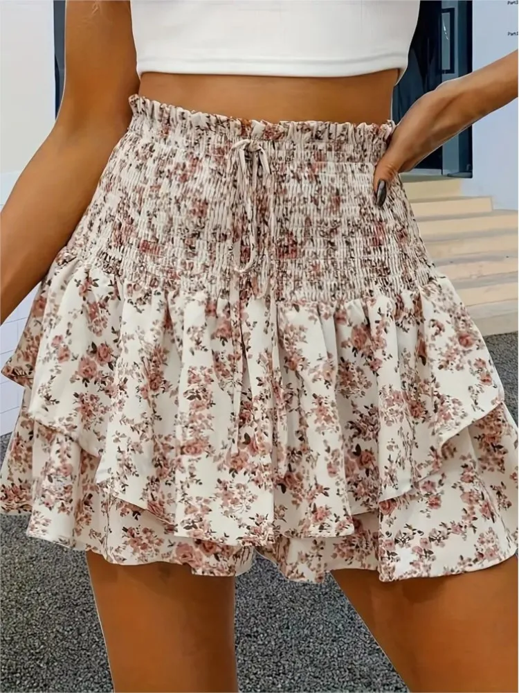 Casual New Small Floral Print Elastic Waist Elegant Layered Hem Shorts Spring Summer Fashion Casual High Waist Lace-up Shorts
