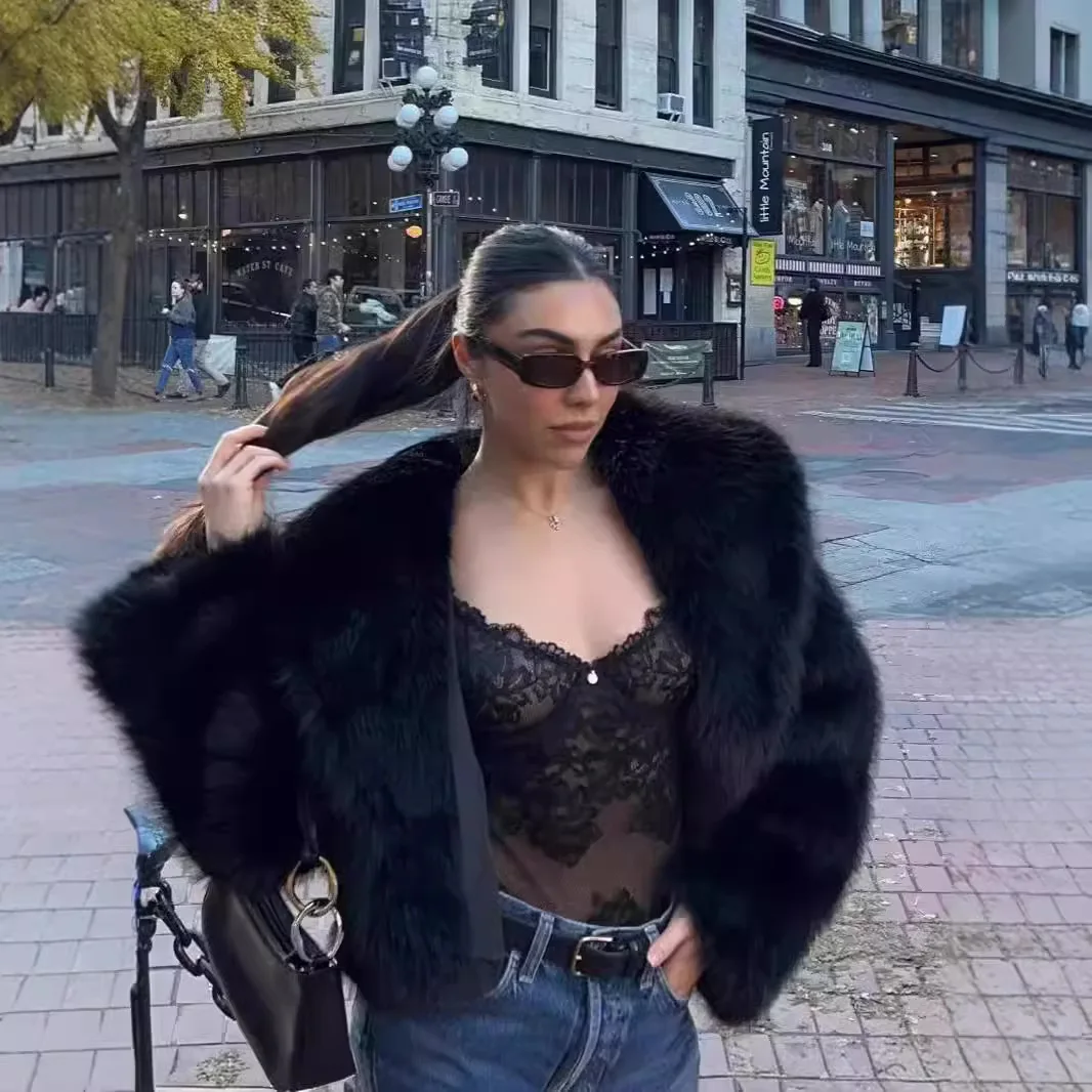 

Thick Lady Artificial Fur Temperament Chic Female Eco Fur Coat Luxury Women Winter Mink Fur Coat Furry Collar Pure Color