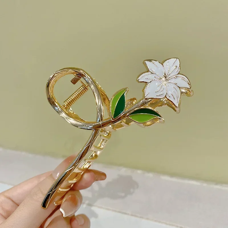 Summer Lily  Hair Claw Flower Hair Clip Crab Claw Elegant Headwear Shark Clip Fashion Wild Accessory Hair Accessories New