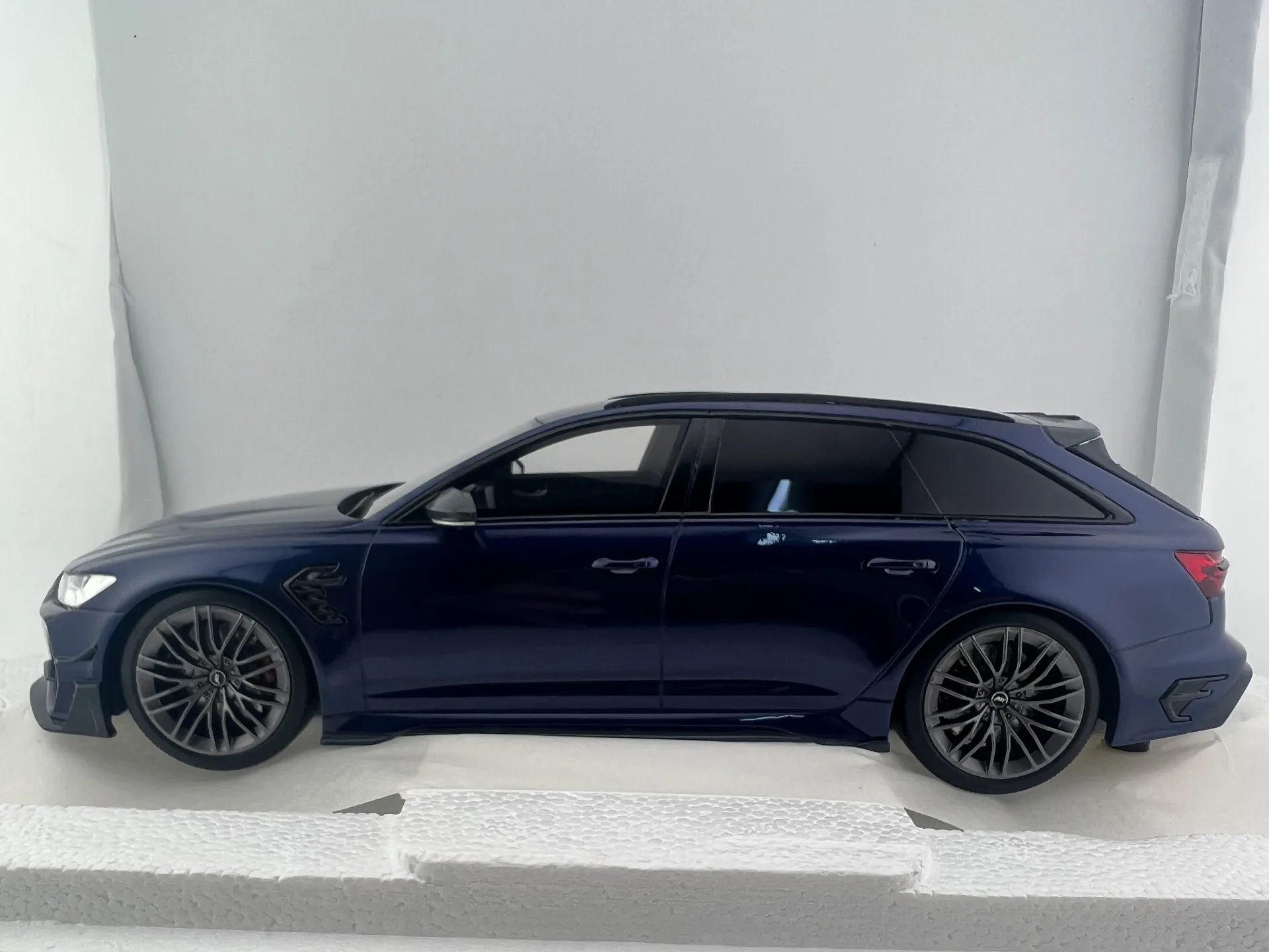 Topspeed – modèle de voiture en résine bleue, échelle 1/18, Audi RS6 ABT